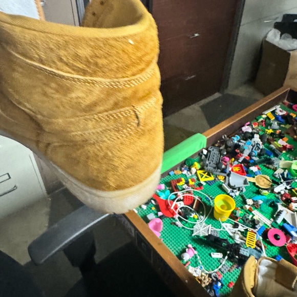 Retro Jordan 1 highs - Picture 7 of 10